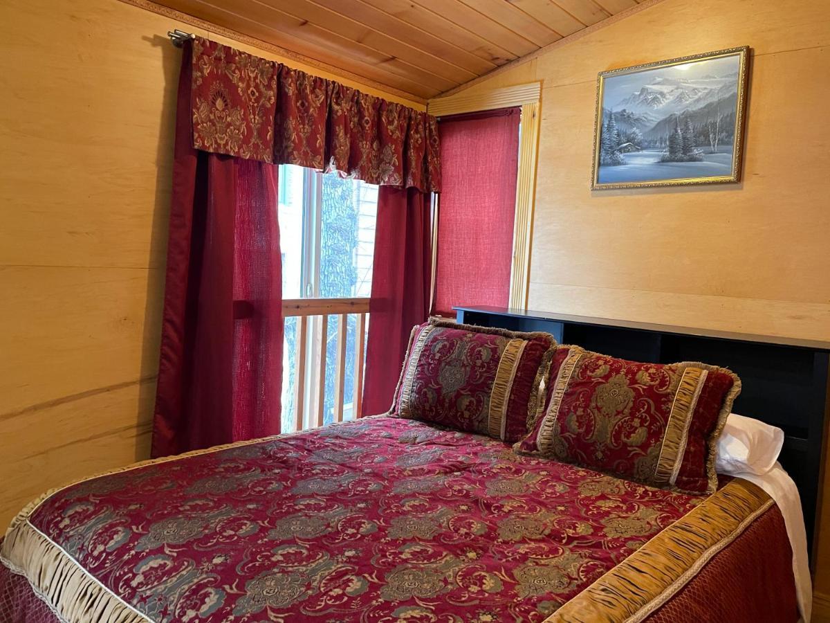 Luna Bed & Breakfast แกรนด์ฟอร์คส์ ภายนอก รูปภาพ