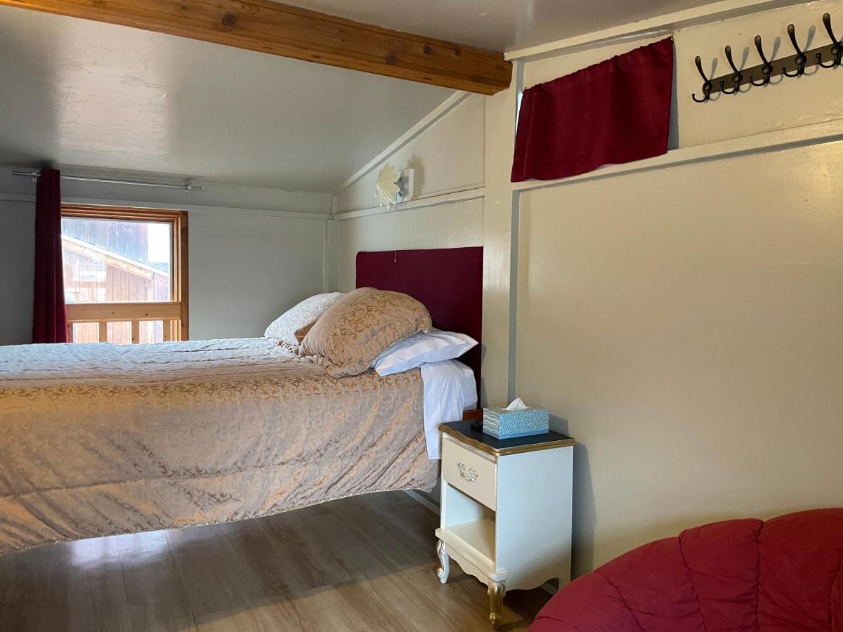 Luna Bed & Breakfast แกรนด์ฟอร์คส์ ภายนอก รูปภาพ